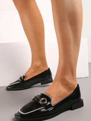 Czarne Półbuty Loafersy Ozdobione Klamrą Cyrkoniami i Perforacją Jalessa