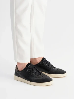 Czarne półbuty męskie sznurowane Ryłko