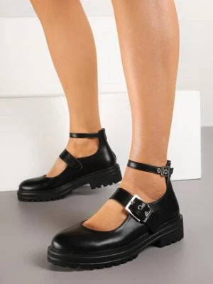 Czarne Półbuty na Grubej Podeszwie ze Sprzączką wokół Kostki Iriline