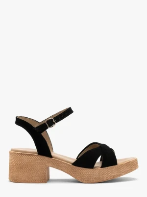 Czarne sandały damskie ze skóry welurowej Ryłko