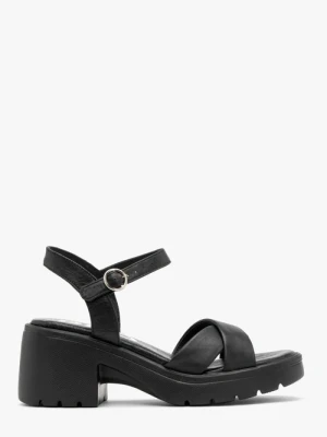 Czarne sandały na masywnym spodzie Ryłko