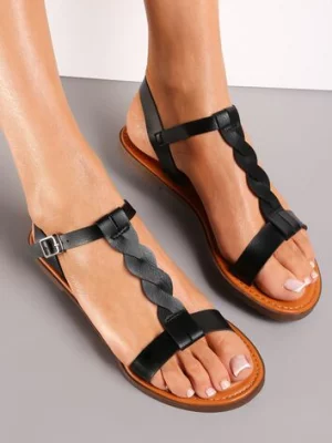 Czarne Sandały na Płaskiej Podeszwie z Przeplatanymi Paskami Jaiana
