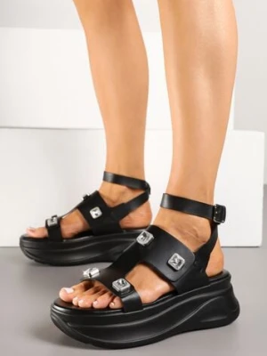 Czarne Sandały na Platformie z Metalicznymi Ozdobami Liozea yesmile
