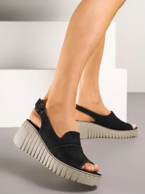 Czarne Sandały na Tłoczonym Koturnie Vices Reaveline