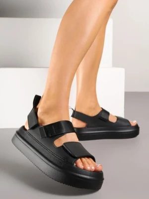 Czarne Sandały w Stylu Chunky na Platformie z Pianki Zapinane na Rzep Vinamia