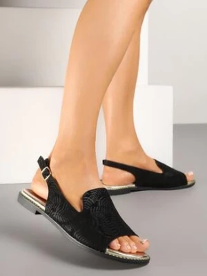 Czarne Sandały ze Skórzaną Wkładką i Ozdobnymi Wycięciami Sallan goodin