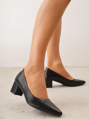 Czarne Skórzane Czółenka VICES na Słupkowym Obcasie Nerilise