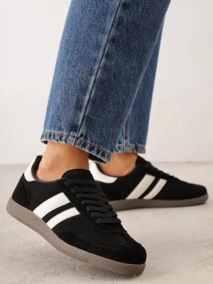 Czarne Skórzane Sneakersy w Stylu Kultowych Tenisówek Aragonna Gowin