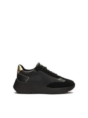 Czarne sneakersy damskie na podwyższonej podeszwie Kazar