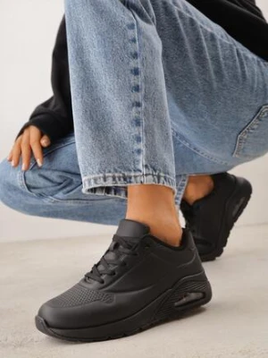 Zdjęcie produktu Czarne Sneakersy na Grubej Podesziwe Ozdobione Przezroczystą Wstawką Riosanna