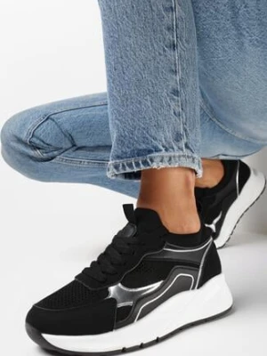 Czarne Sneakersy na Grubej Podeszwie z Metalicznymi Wstawkami i Sznurowaniem Aelria