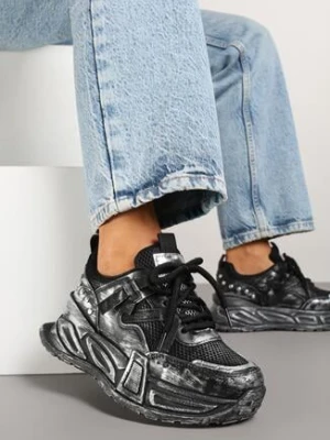 Czarne Sneakersy na Grubej Podeszwie z Tłoczeniem i Nitami Eraviellea