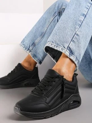 Zdjęcie produktu Czarne Sneakersy na Grubej Podeszwie z Tłoczonymi Paskami Justinalin