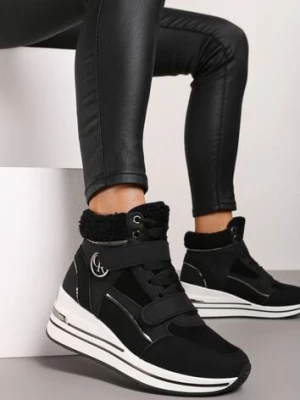 Czarne Sneakersy na Koturnie z Metalicznymi Wstawkami i Sztucznym Futerkiem Lerilanes