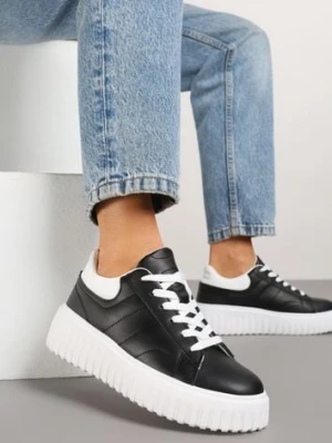 Czarno-Białe Sneakersy na Platformie Ozdobionej Tłoczonej Zdivona