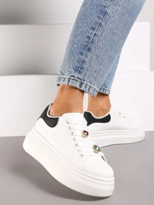 Czarne Sneakersy na Platformie z Aplikacjami na Sznurówkach Neveahra