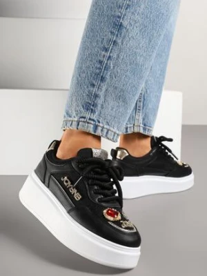 Czarne Sneakersy na Platformie z Metalicznymi Ozdobami Falonela maira