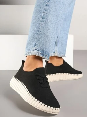 Czarne Sneakersy na Tłoczonej Platformie z Ażurową Cholewką Ronfira super mode