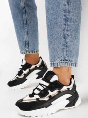 Czarne Sneakersy Ozdobione Biżuteryjnym Sznurkiem Aellwin