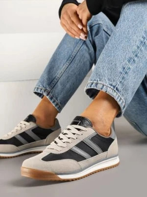 Czarne Sneakersy Ozdobione Paskami Nairalina