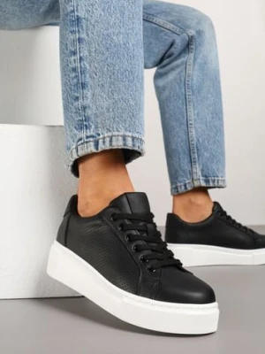 Czarne Sneakersy Skórzane na Platformie z Ozdobą i Perforacją Neolivia purlina