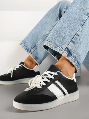 Czarne Sneakersy Typu Kultowe Tenisówki ze Zdobieniem z Perłami Nalavia