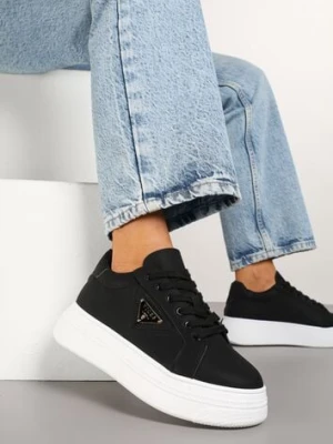 Czarne Sneakersy Vices na Grubej Podeszwie Zdobione Aplikacją Aranellis
