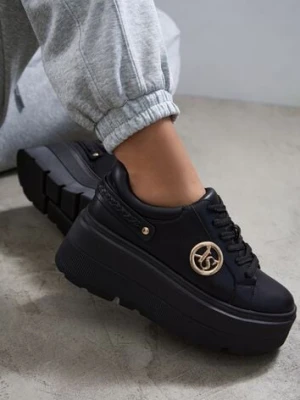 Czarne Sneakersy Vices na Platformie Ozdobione Metaliczną Aplikacją Tatellia