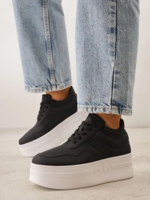 Czarne Sneakersy Vices na Platformie z Tłoczonym Napisem ze Sznurowaniem Eanneth