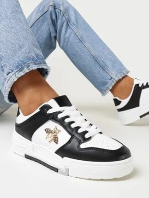 Czarne Sneakersy z Biżuteryjną Aplikacją w Kształcie Owada Sonaria