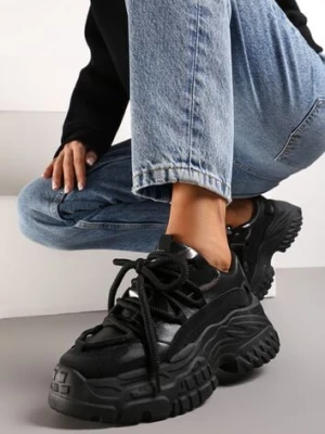 Czarne Sneakersy z Grubymi Sznurówkami na Niskiej Platformie Lasandre