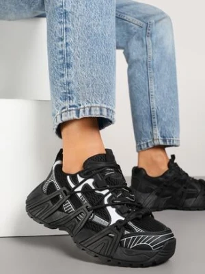 Czarne Sneakersy z Ozdobnym Sznurowaniem i Tłoczoną Podeszwą Nurilune