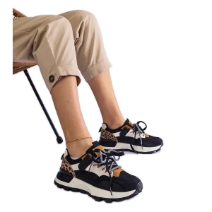 Zdjęcie produktu Czarne sneakersy zdobione motywem zwierzęcym Inna marka