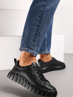 Czarne Sneakersy ze Skóry Naturalnej na Tłoczonej Platformie Pelinea