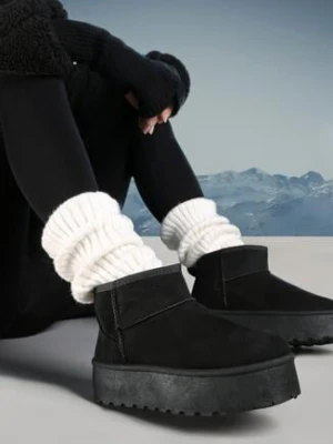 Czarne Śniegowce na Platformie Sireella