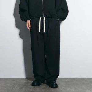 Czarne spodnie baggy fit basic House