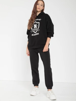 Czarne spodnie dresowe Reporter