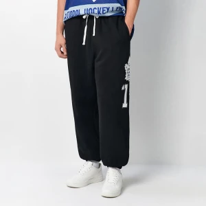 Czarne spodnie dresowe z nadrukiem Toronto Maple Leafs House