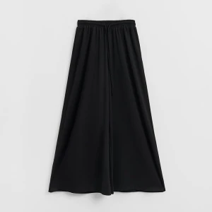 Czarne spodnie dzianinowe super wide leg House