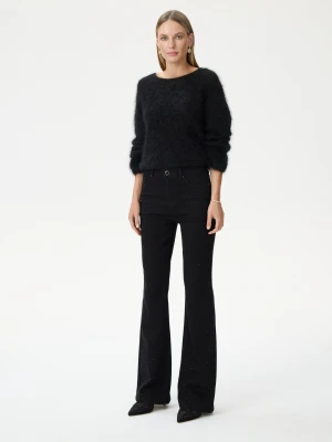 Czarne spodnie dzwony z połyskującym detalem TARANKO