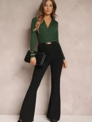 Czarne Spodnie z Rozszerzanymi Nogawkami i Łańcuchem Banni by swan