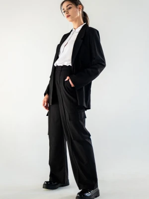 Czarne spodnie z szerokimi nogawkami z przestrzennymi kieszeniami Reporter