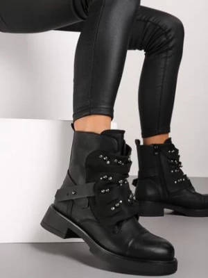 Czarne Streetwearowe Botki z Naszywką Nitami i Paskami Rorista