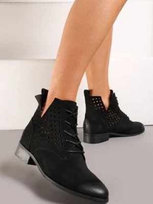 Czarne Sznurowane Botki ze Skórzaną Wkładką Ażurową Cholewką za Kostkę i Wycięciem Tlixa