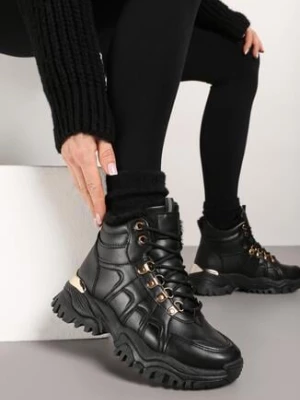 Czarne Sznurowane Sneakersy na Grubej Podeszwie z Futerkiem Sprinkla