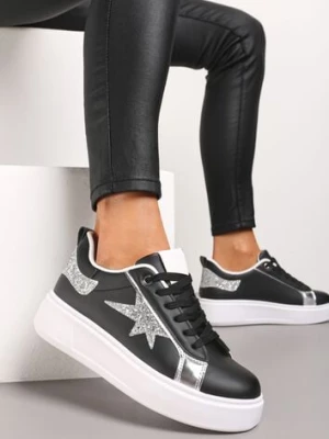 Czarne Sznurowane Sneakersy na Niskiej Platformie z Brokatowymi Wstawkami Cominia