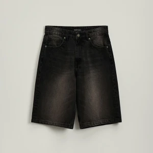 Czarne szorty jeansowe baggy fit z efektem sprania House