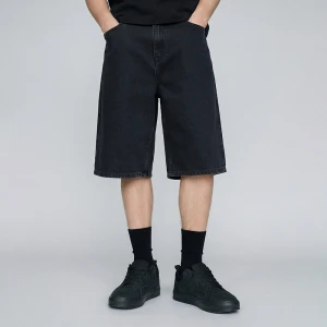Czarne szorty jeansowe baggy fit z efektem sprania House