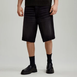 Czarne szorty jeansowe baggy z przetarciami House