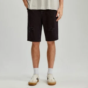 Czarne szorty jeansowe z przetarciami House